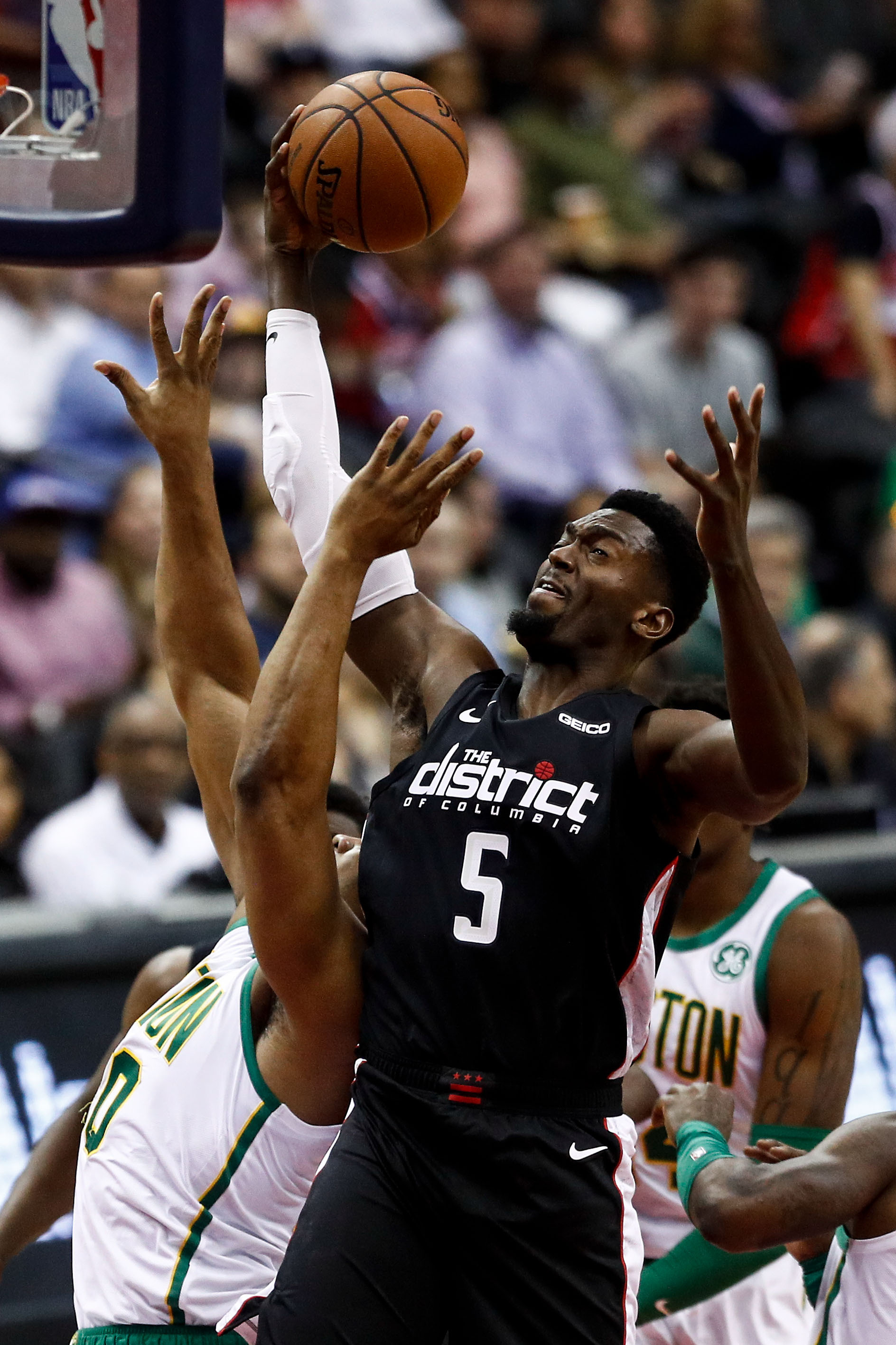 亿万28-意大利杯关键时刻走向成谜,华盛顿奇才绝杀压哨,态度坚定,数据趋势出现新变化的简单介绍