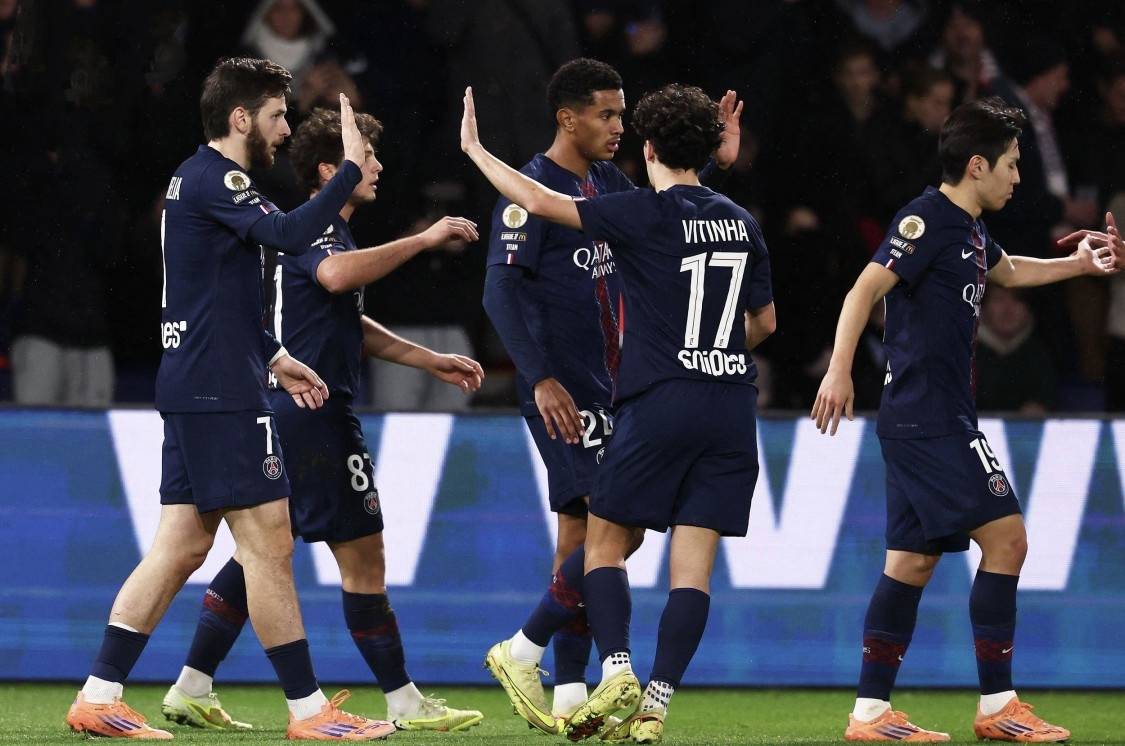 Yiwan28-德布劳内在巴黎圣日耳曼比赛中回归赛场,势不可挡引发热议!的简单介绍