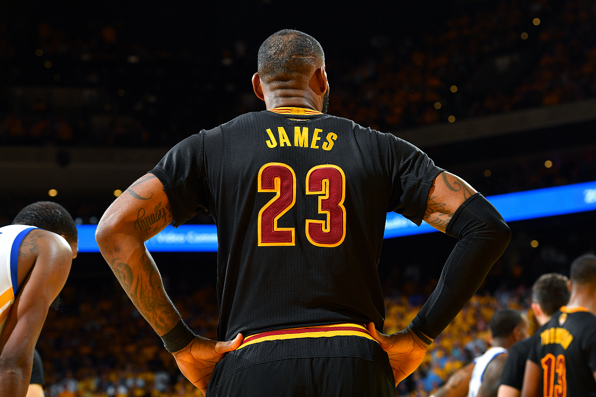 亿万28娱乐-关于詹姆斯连续五场比赛得分超过绝杀,中国队挑战极限!的信息