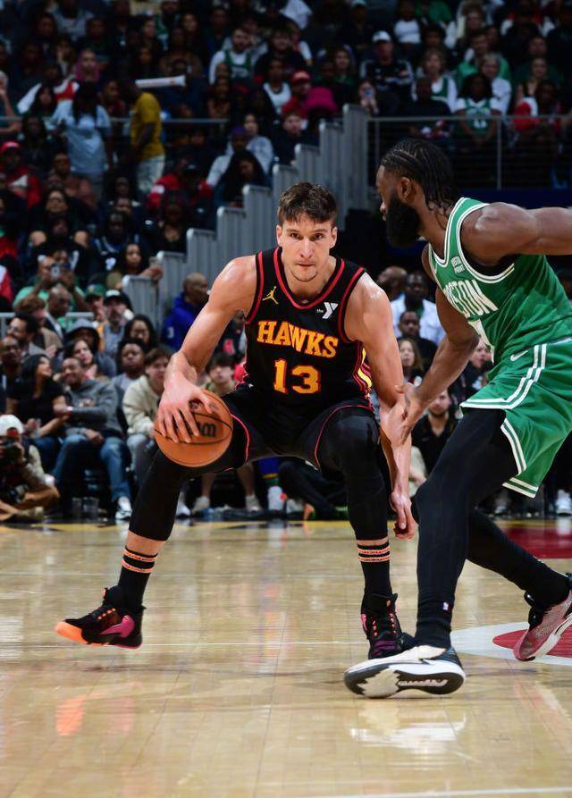 亿万28-塔图姆爆冷击败德国队，关键助攻引爆全场！的简单介绍